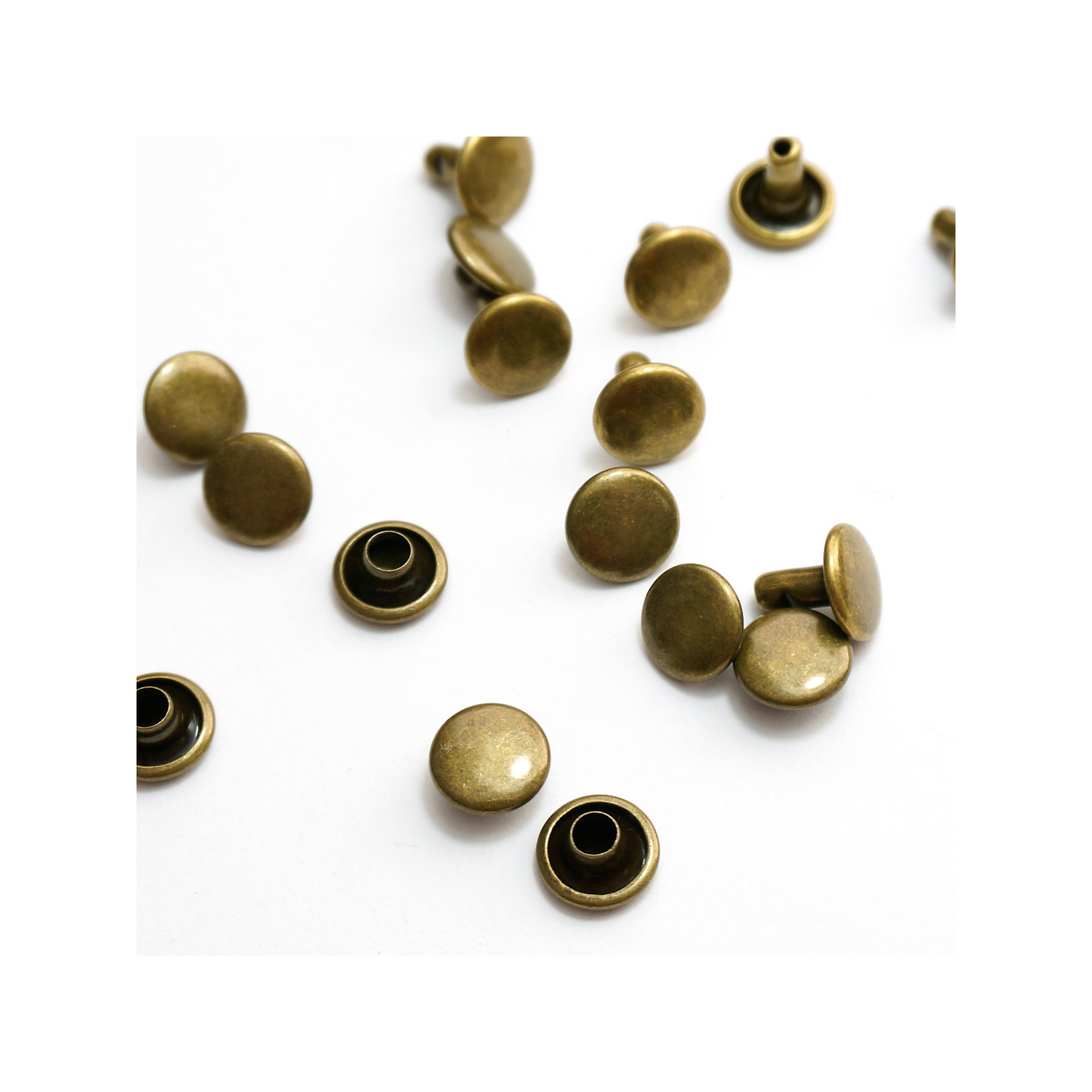 Double Cap Rivets (50 Pack)
