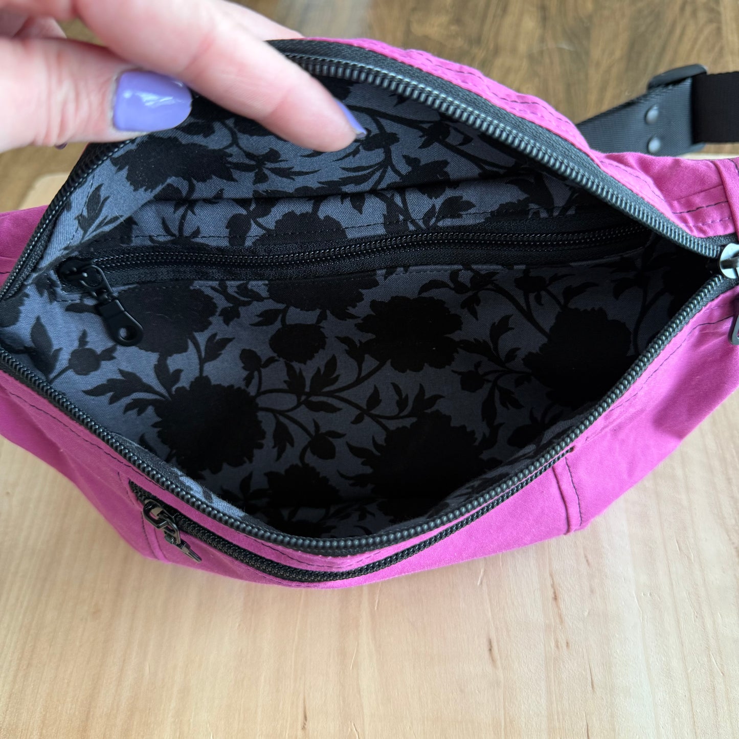 Hipster Crossbody - Pink