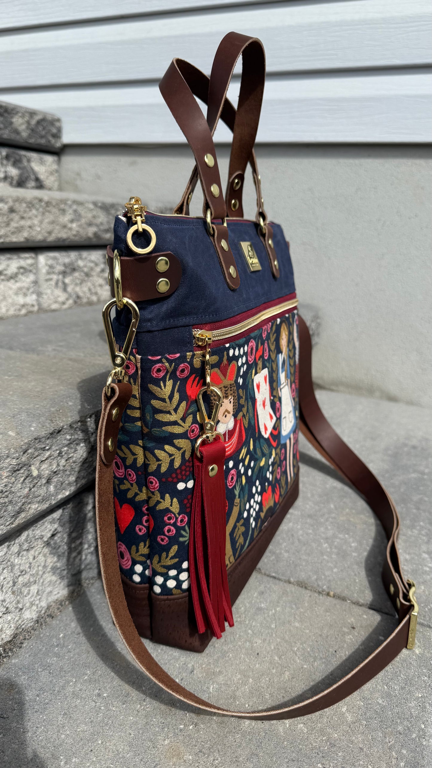 Aberdeen Tote - Wonderland