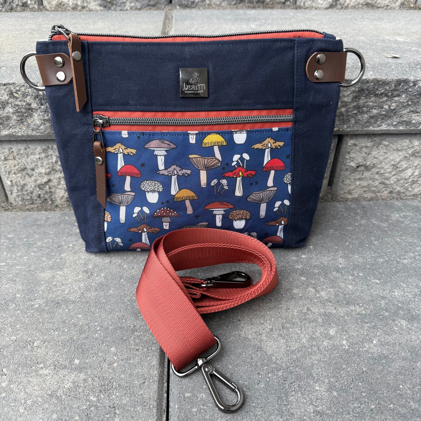 Cambridge Crossbody Bag - Navy Mushroom