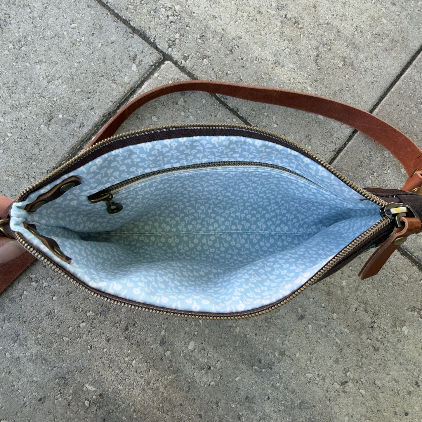 Zippy Crossbody Bag - Turtles
