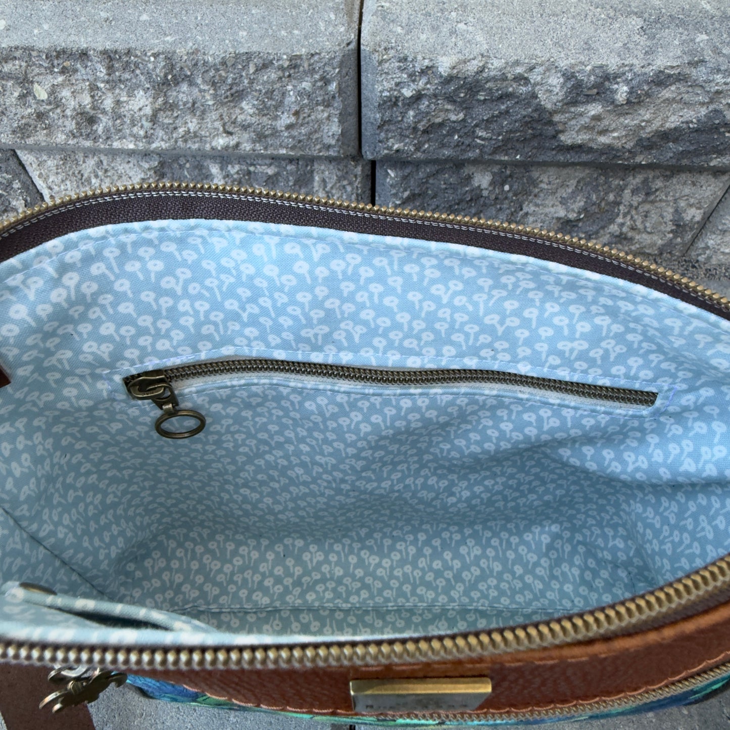 Cambridge Crossbody Bag - Turtles
