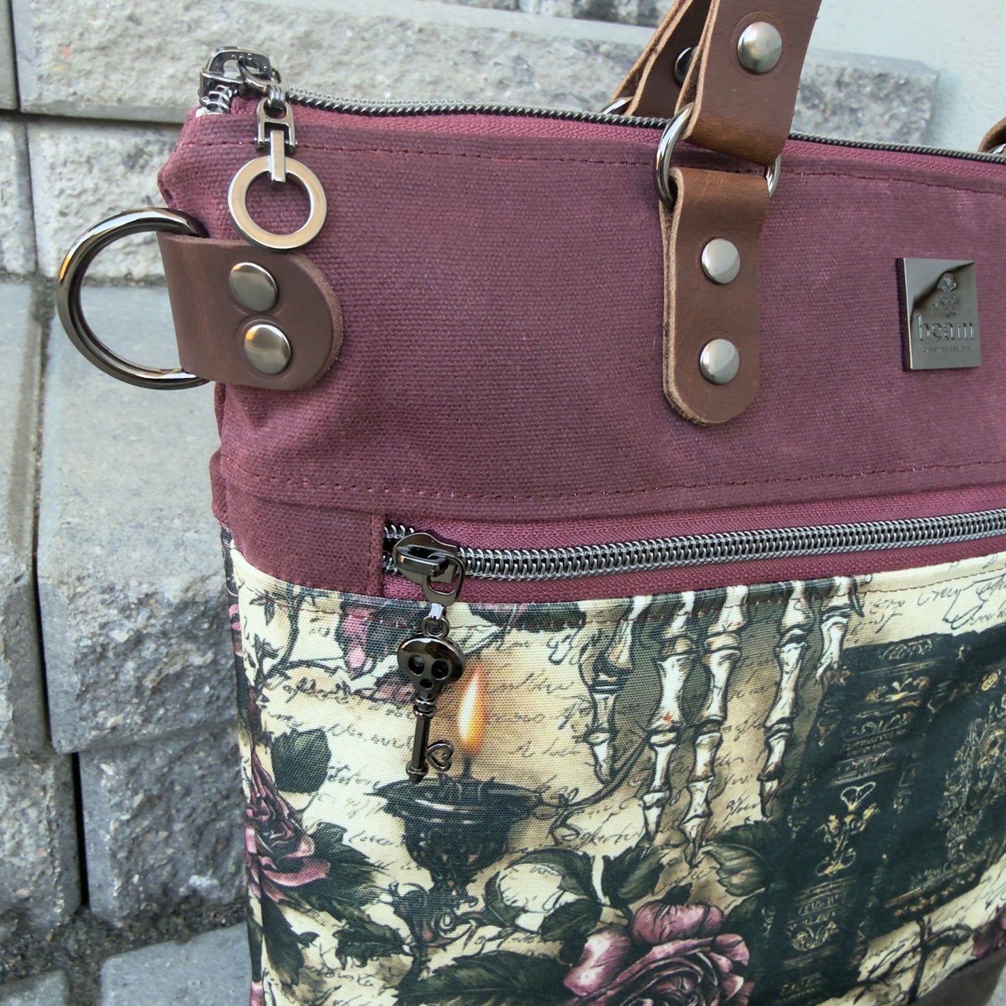Aberdeen Tote - Gothic Romance