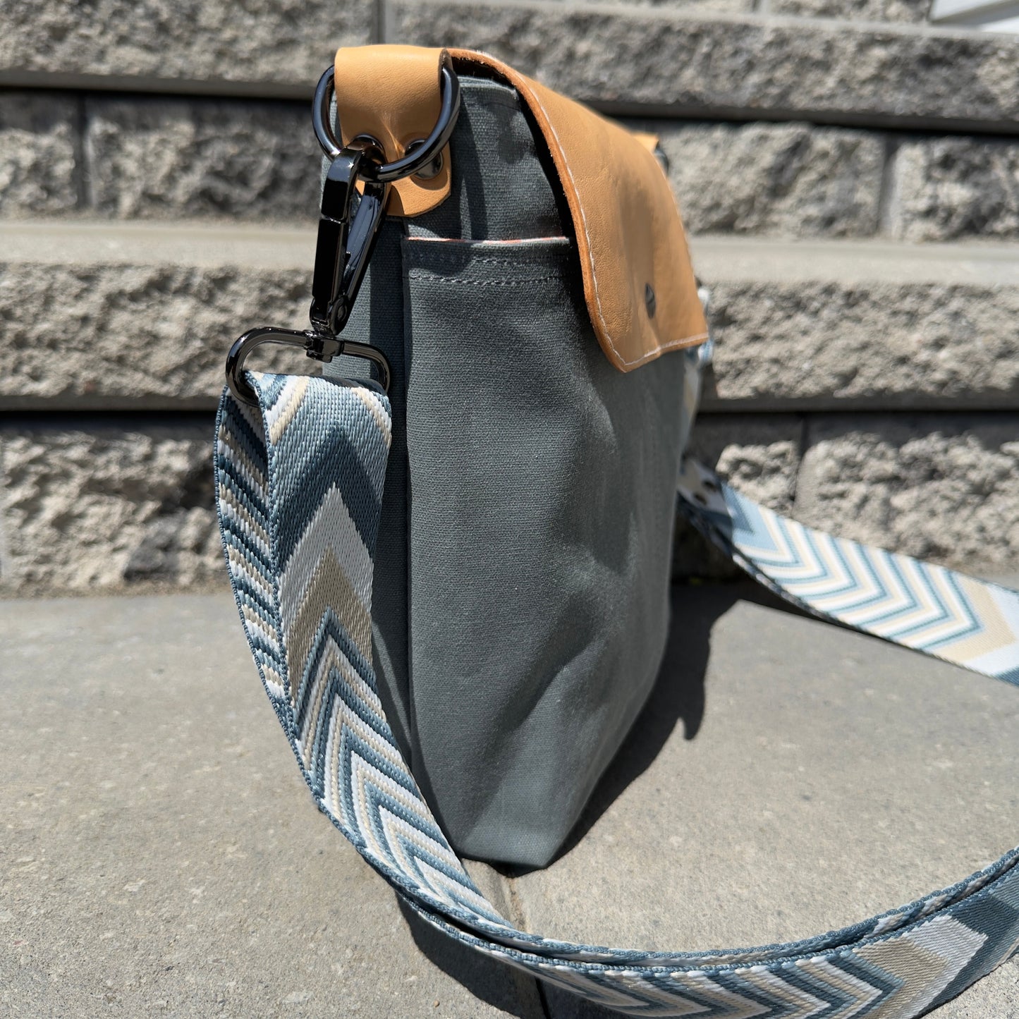 Crossbody Satchel - Simple Life