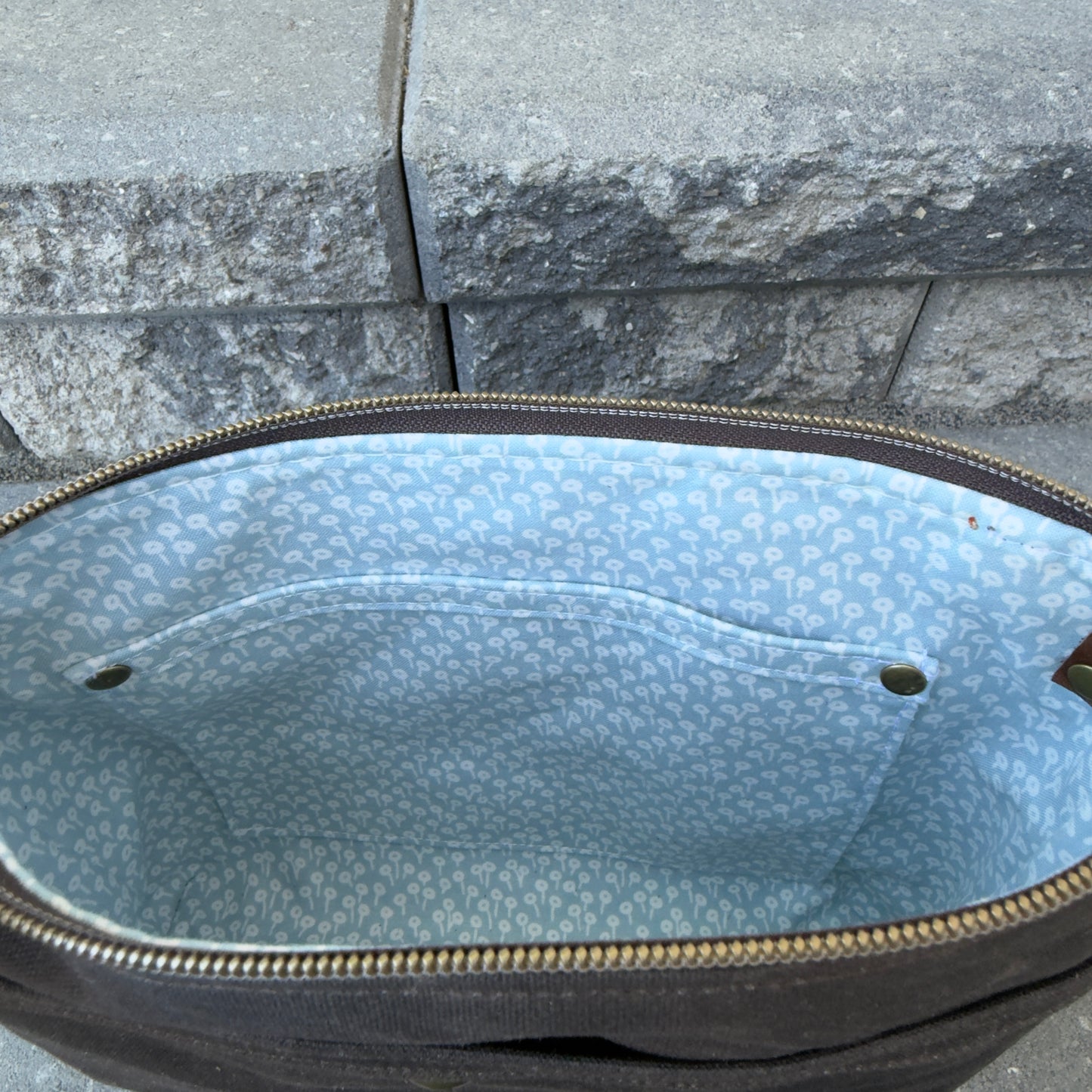 Cambridge Crossbody Bag - Turtles