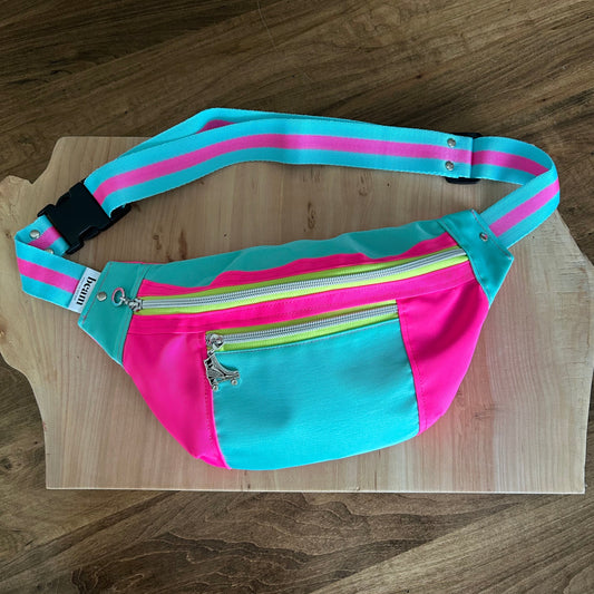 Hipster Pouch - Retro Pink/Blue