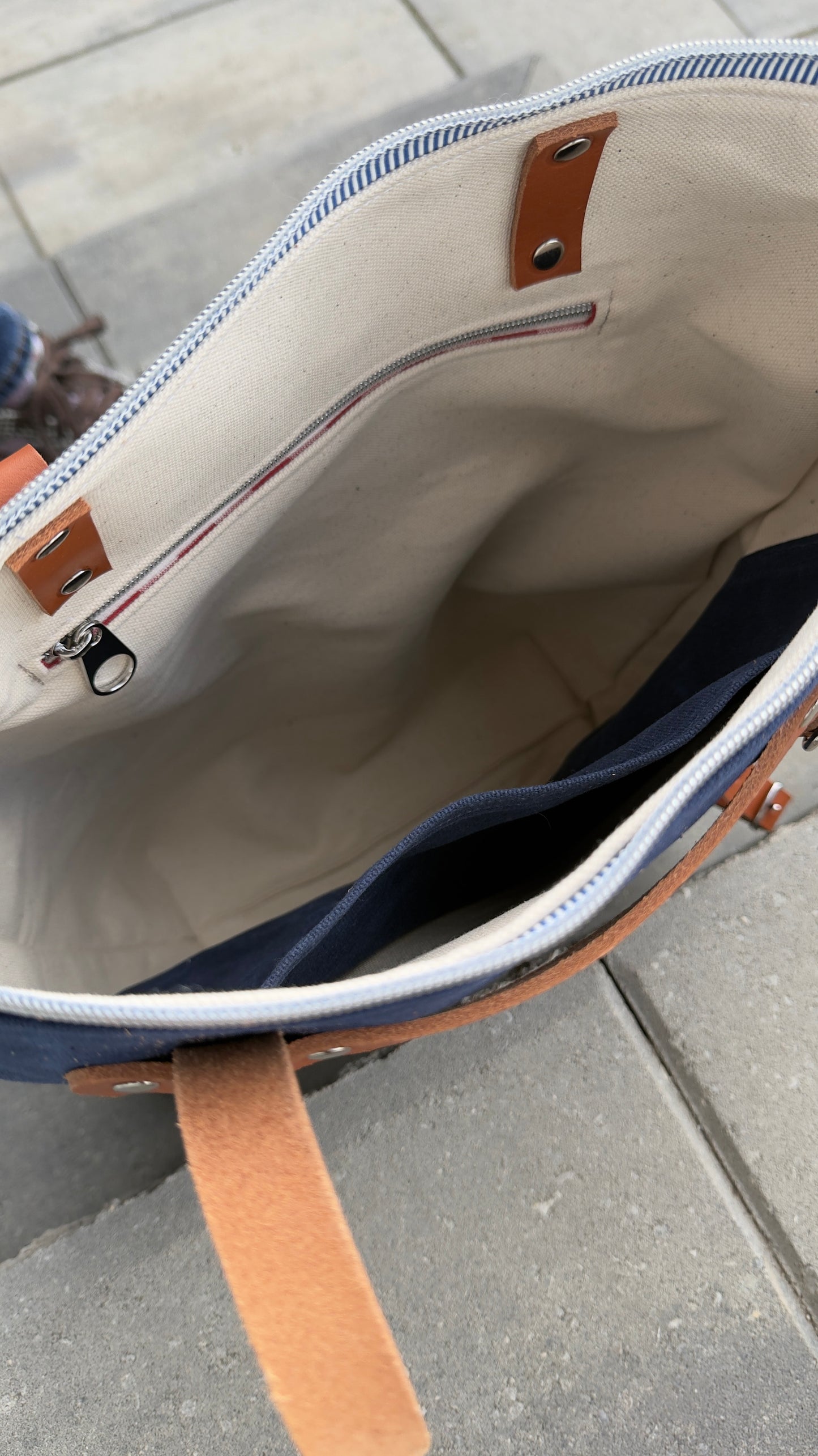 Vibrant Rooster Convertible Tote/Backpack