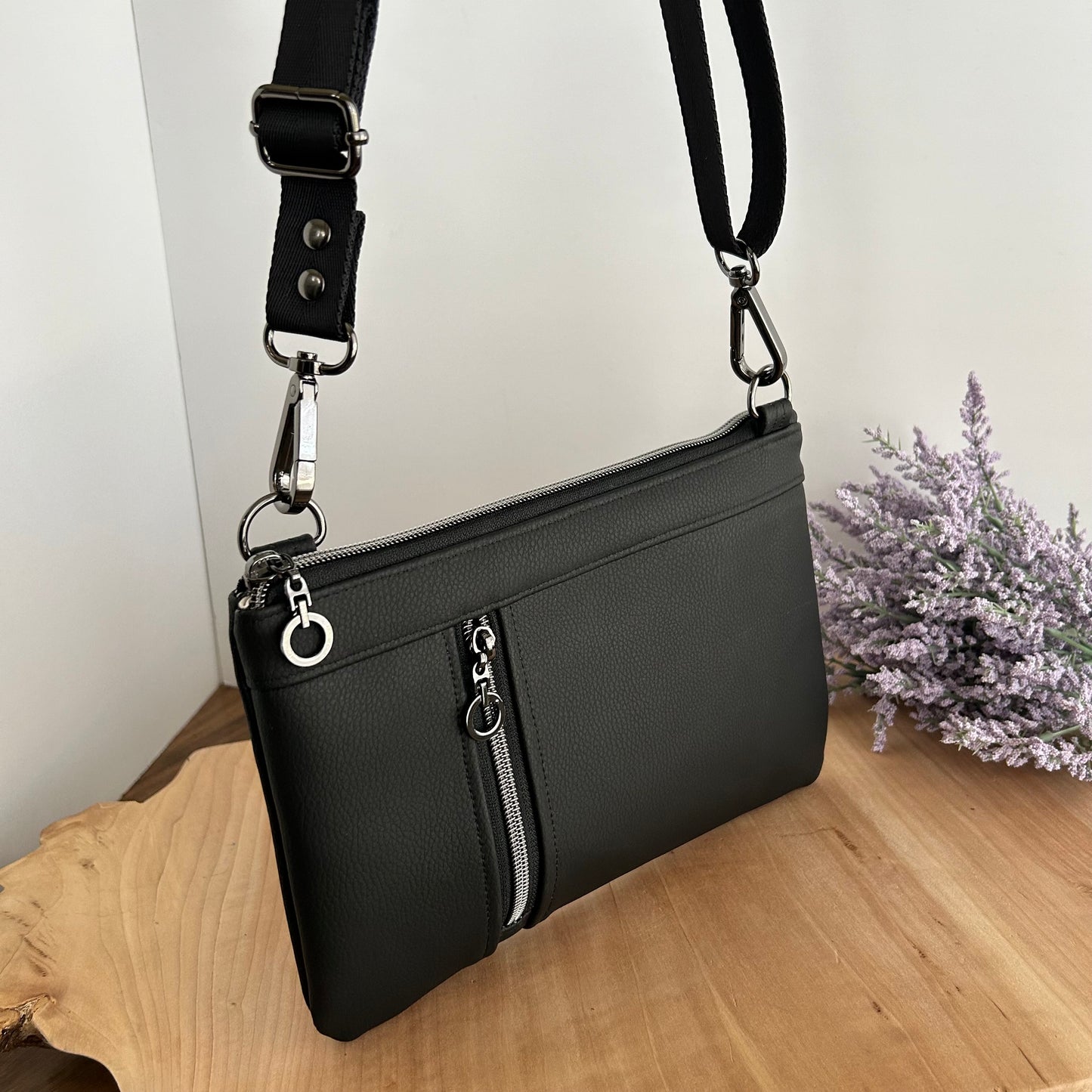 Zippy Crossbody Bag - Midnight