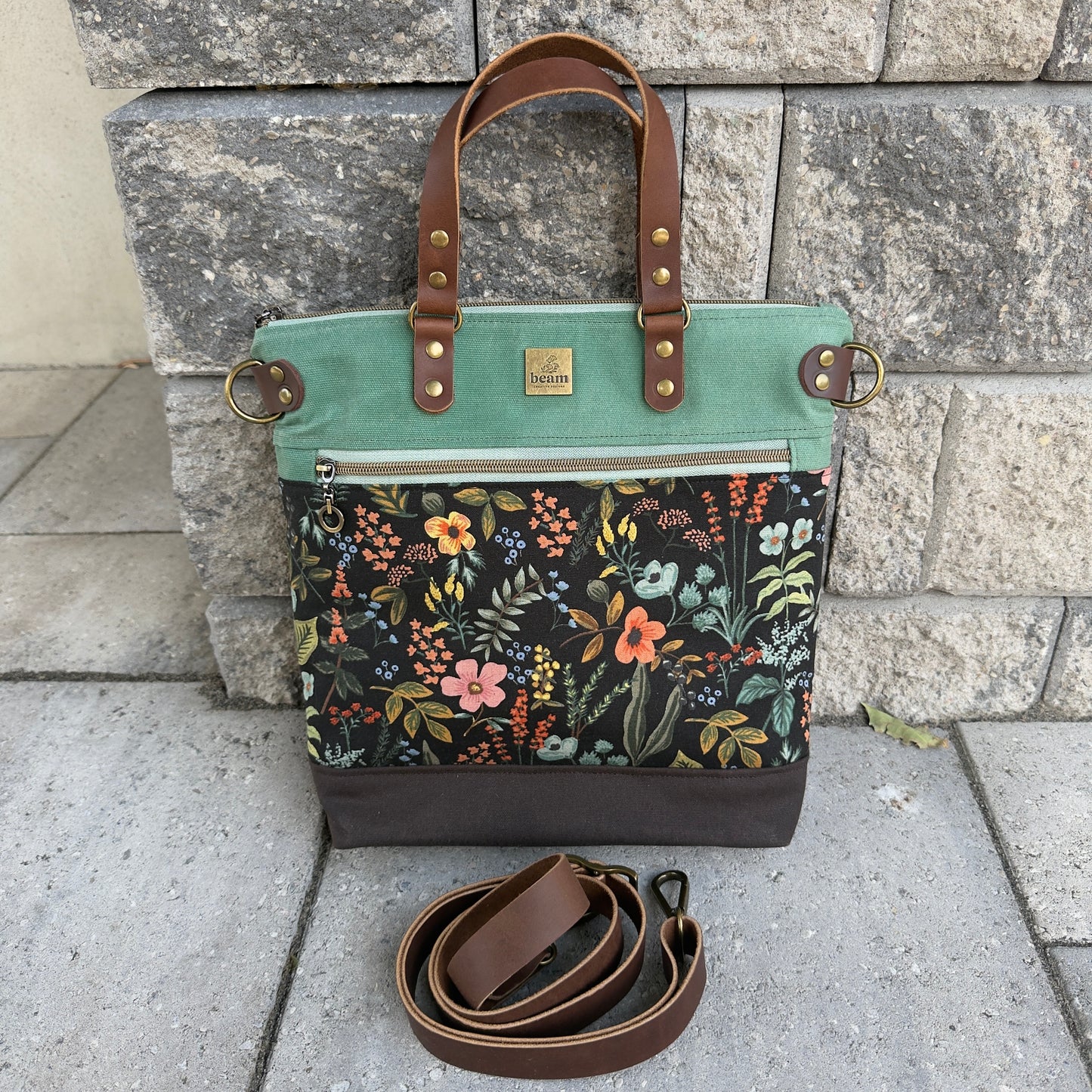 Aberdeen Tote - Amalfi with Waxed Canvas Base