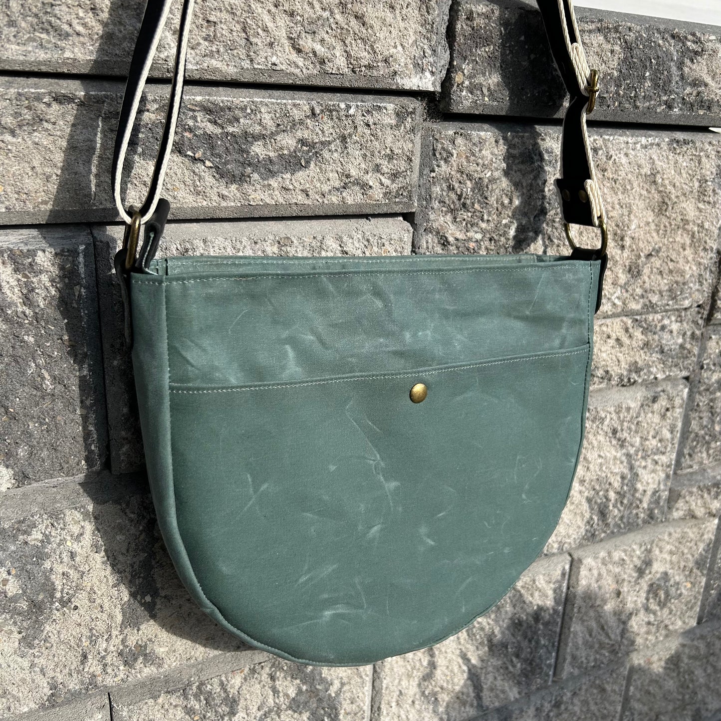 Kingston Crossbody Bag - Wildflowers