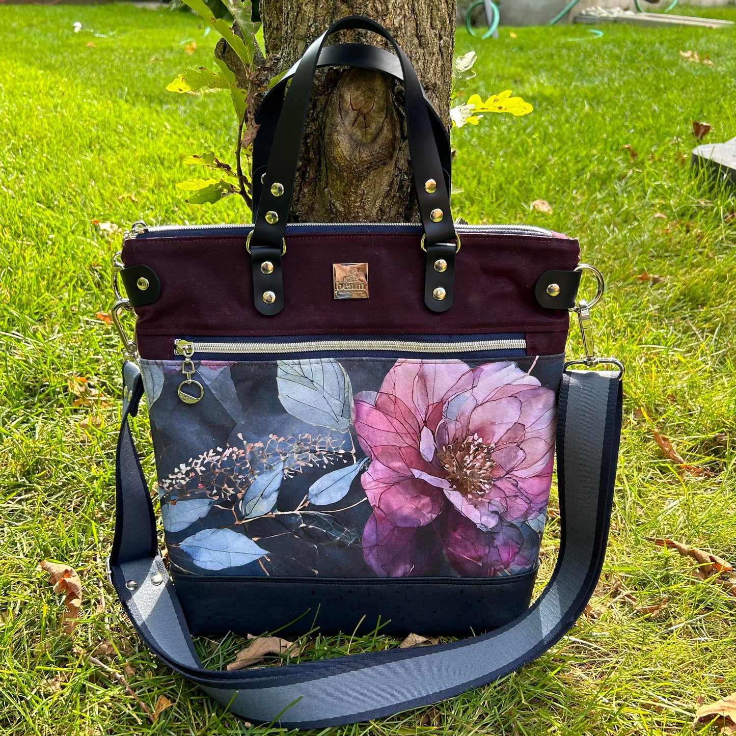 Aberdeen Tote - Purple Peony