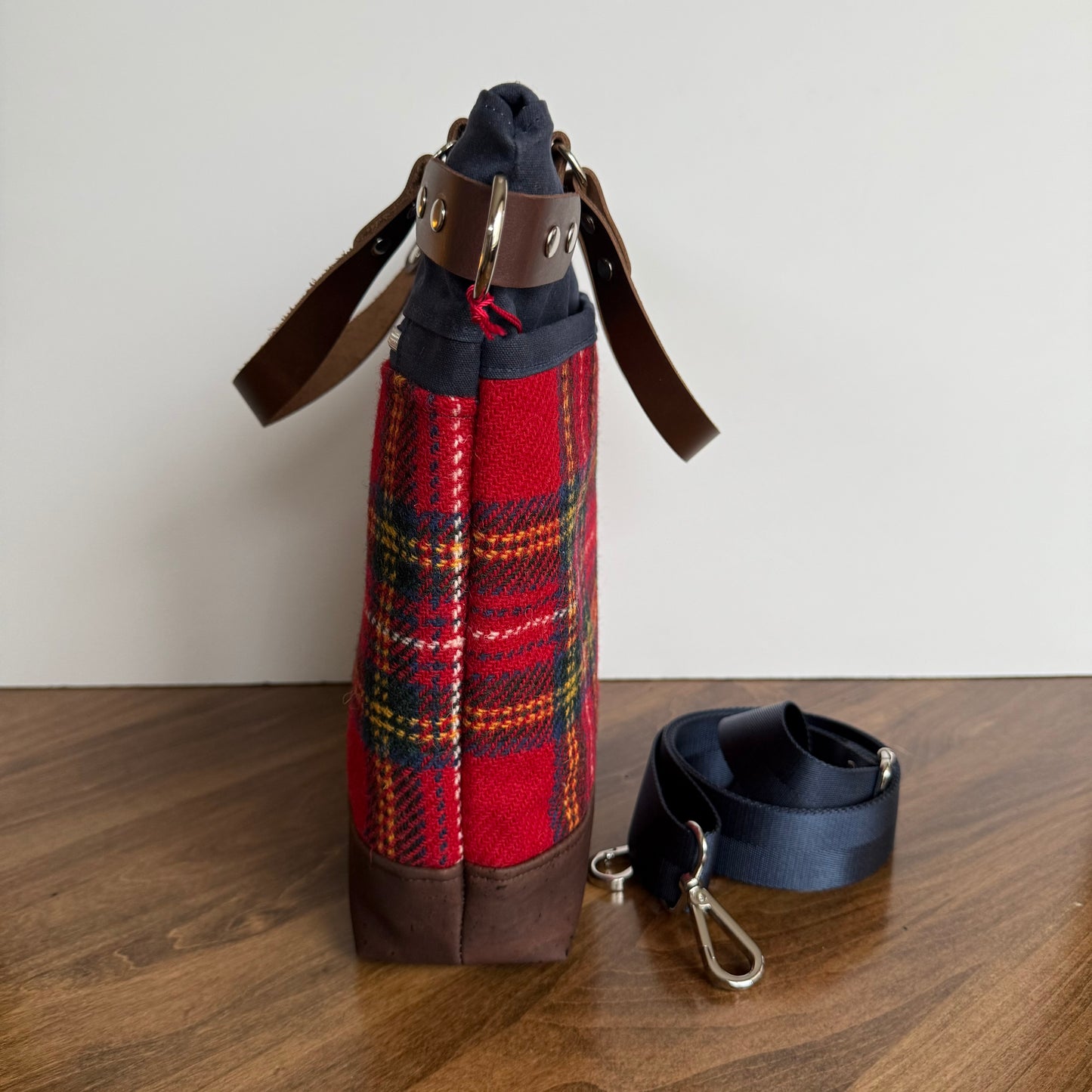 Aberdeen Tote - Red Tartan