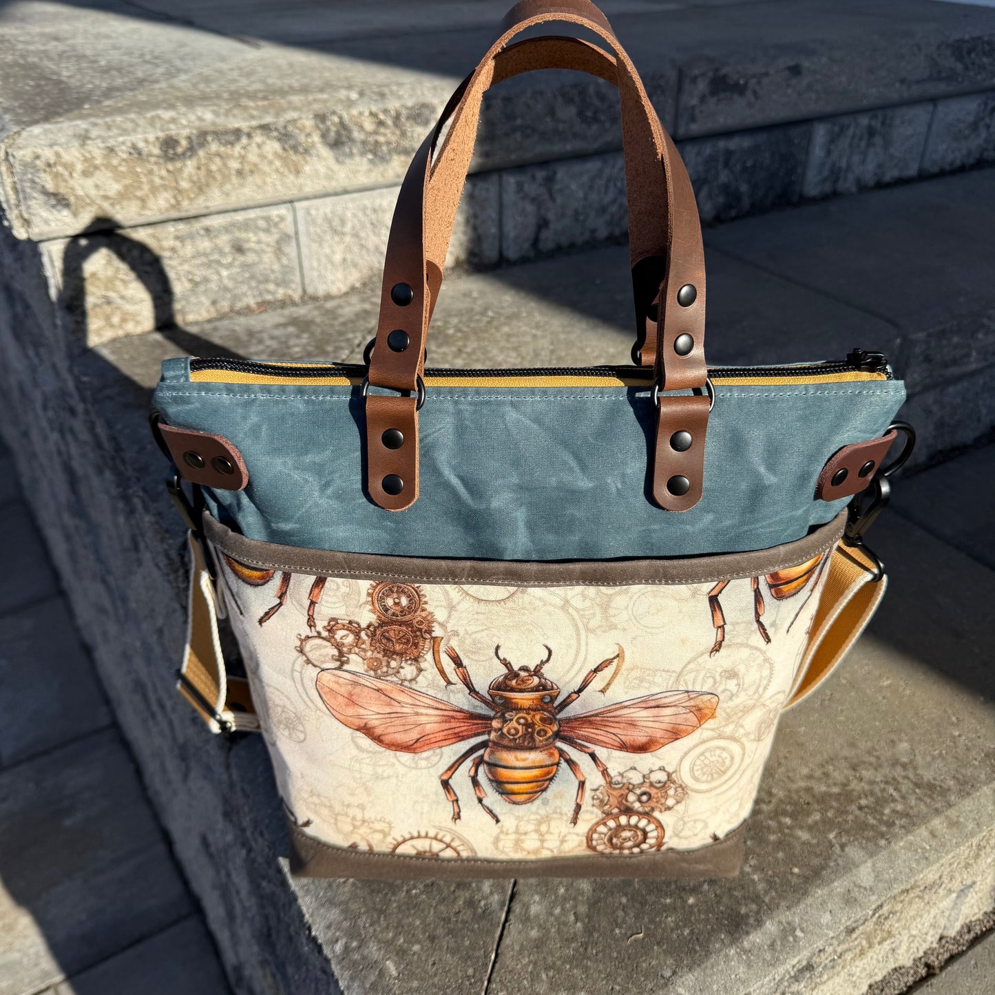 Aberdeen Tote - Steampunk Bees