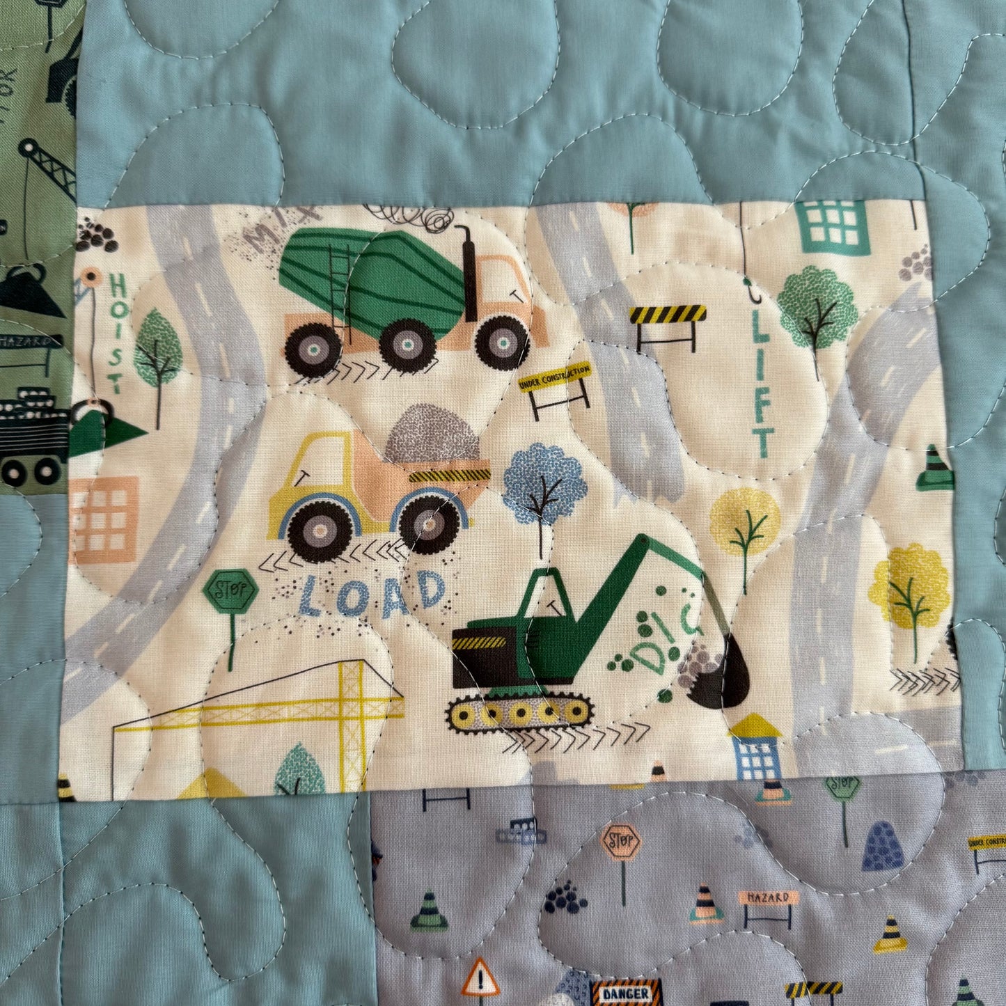 Baby Quilt - Time to Build