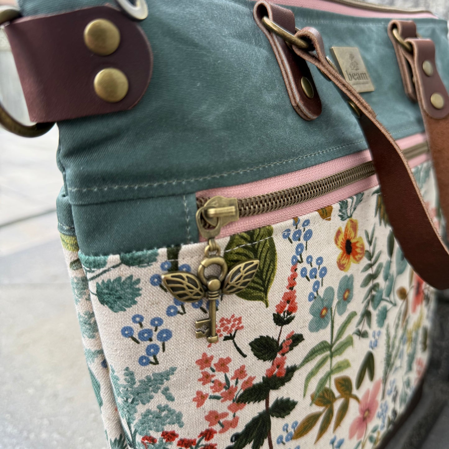 Aberdeen Tote - Light Amalfi
