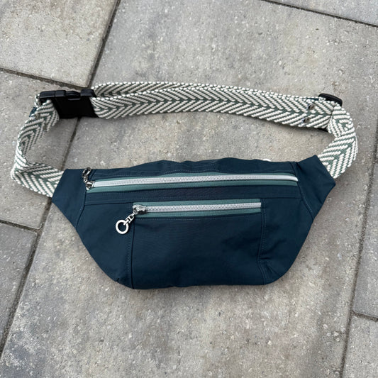 Hipster Crossbody - Navy