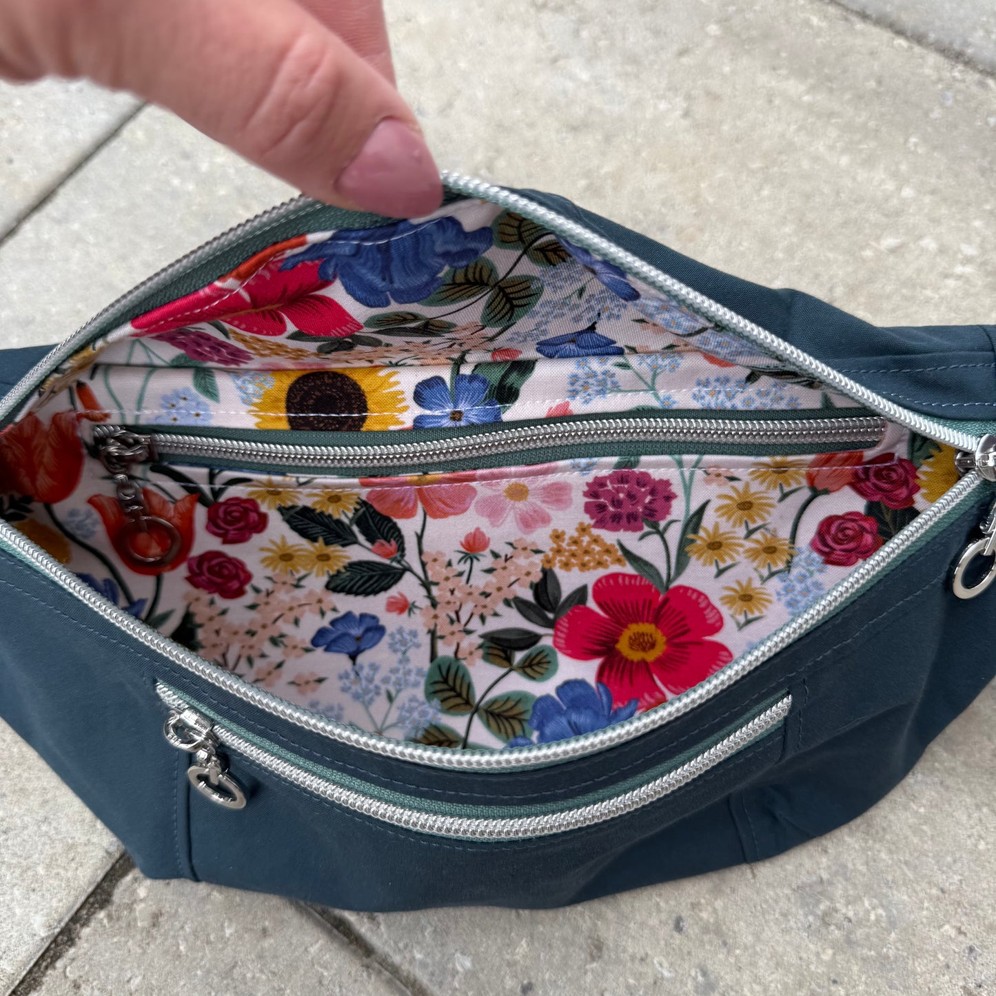 Hipster Crossbody - Navy