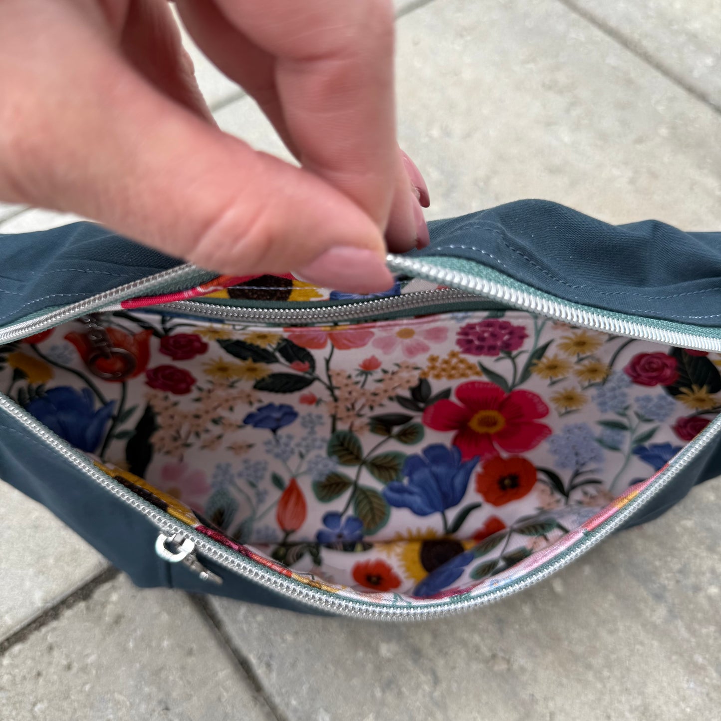 Hipster Crossbody - Navy