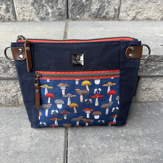 Cambridge Crossbody Bag - Navy Mushroom