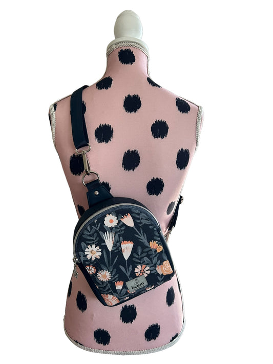 Mav Crossbody Bag - Uplifting Floral