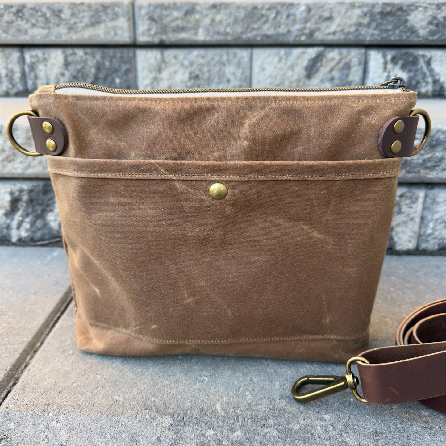 Cambridge Crossbody Bag - Field Tan